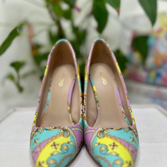 💛 ALDO Multicolor Patterned Pointed Toe Heels 💛 - Picture 2 of 8